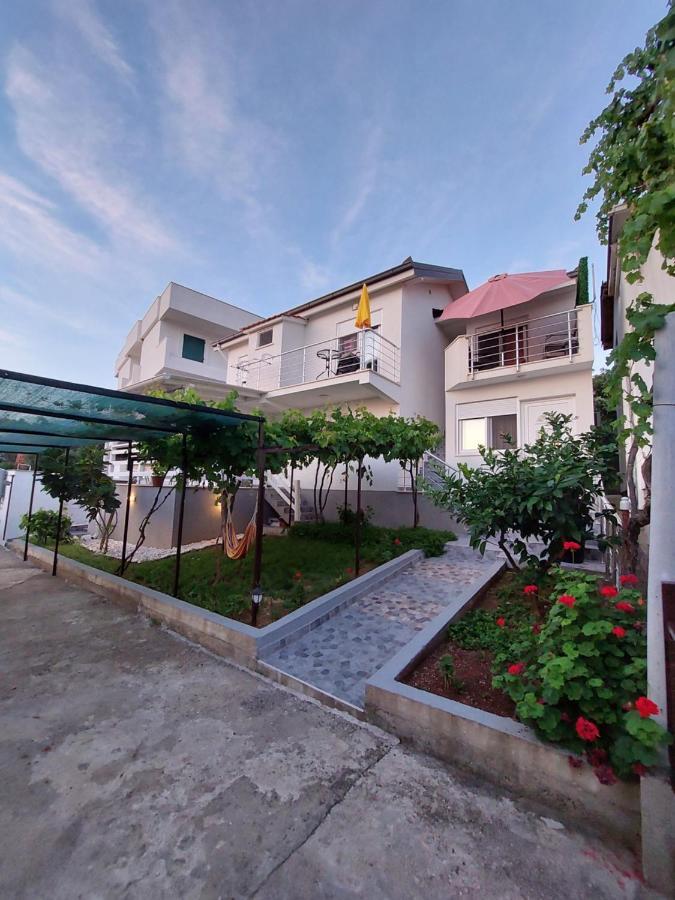 Apartments Marina Utjeha Luaran gambar