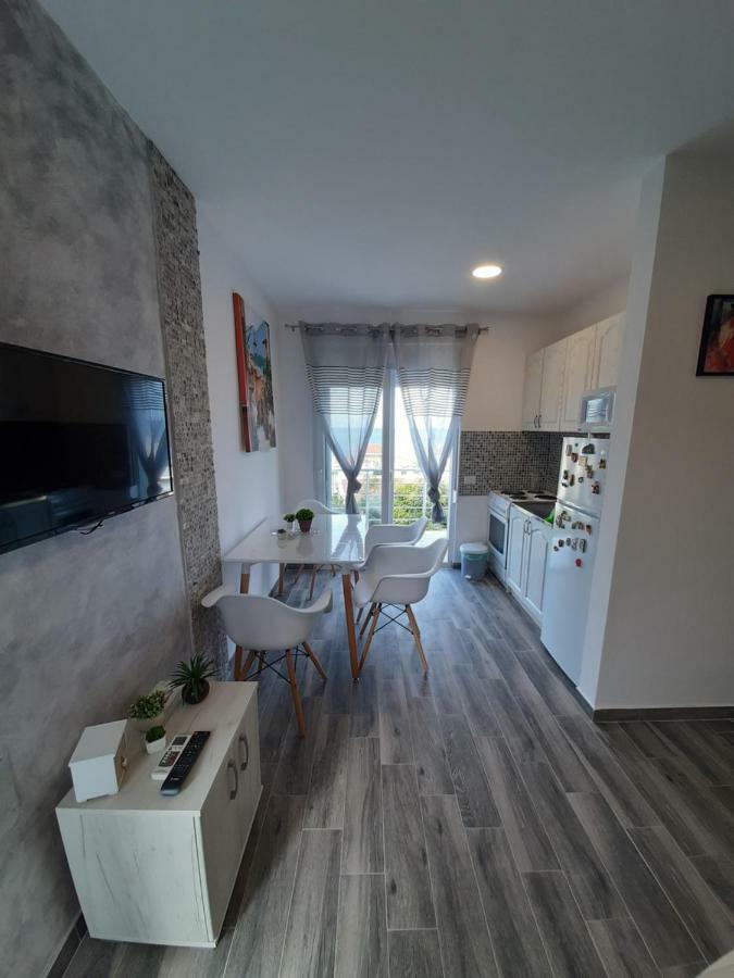 Apartments Marina Utjeha Luaran gambar
